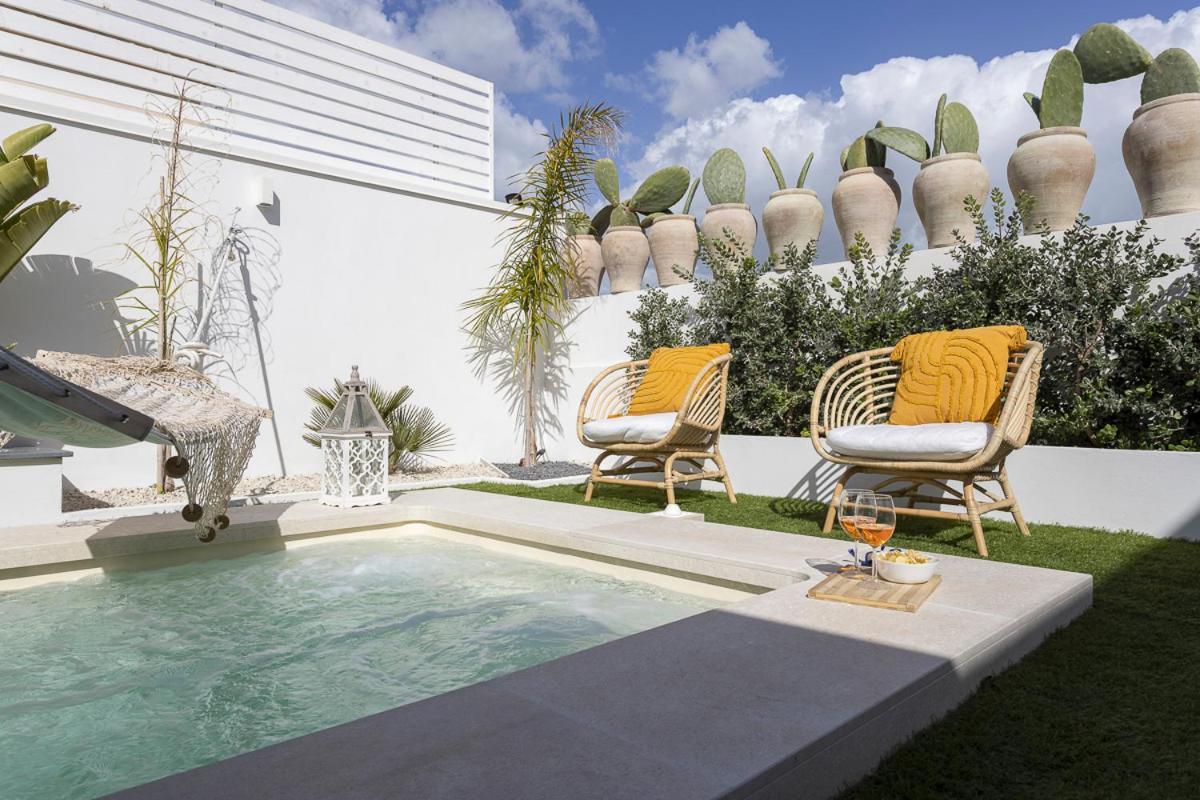 Casa Un Tocco Di Blu Con Piscina Privata Holiday home *