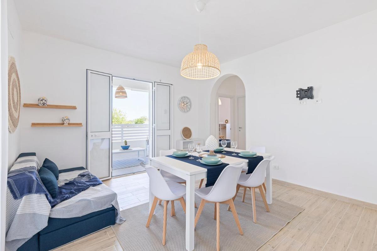 Casa Un Tocco Di Blu Con Piscina Privata Holiday home